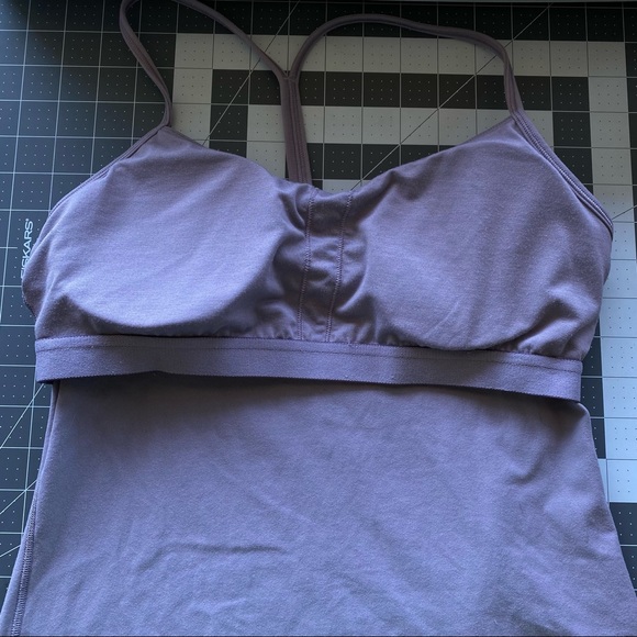 Lululemon Power Pose Tank size 8 - Picture 8 of 9